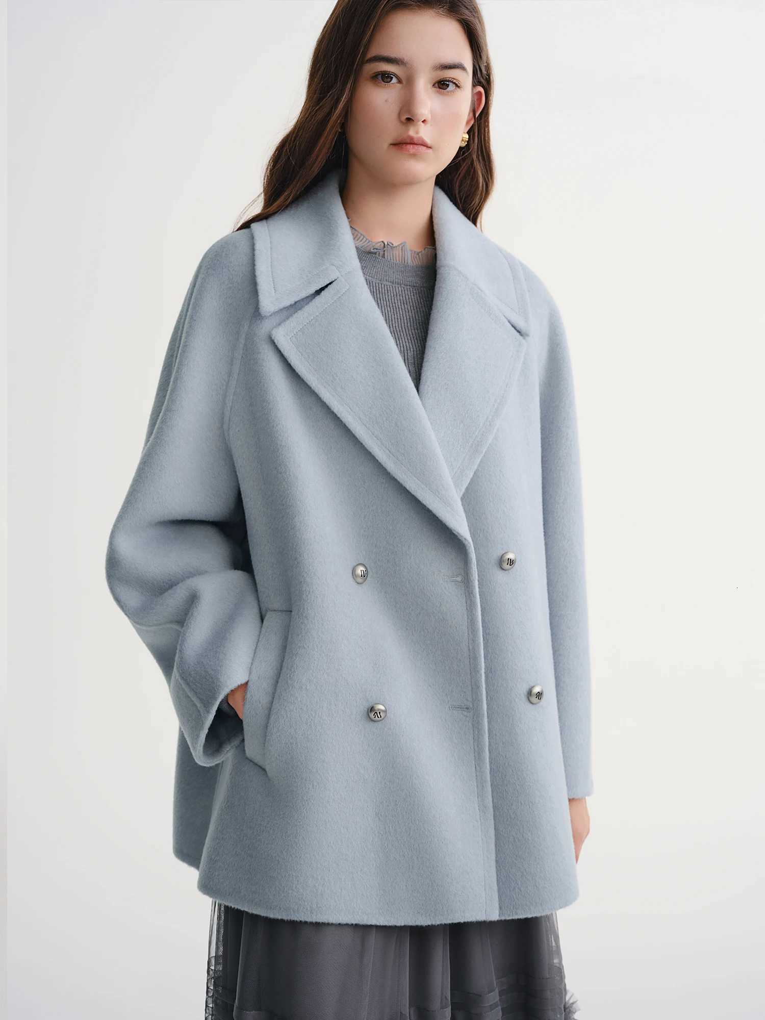 DUSHU Plus Size Womens Wool Tweed Coat 2025 Winter New Arrival Icelandic Encounter Collection Short Coat 100 Wool JacketsT251101