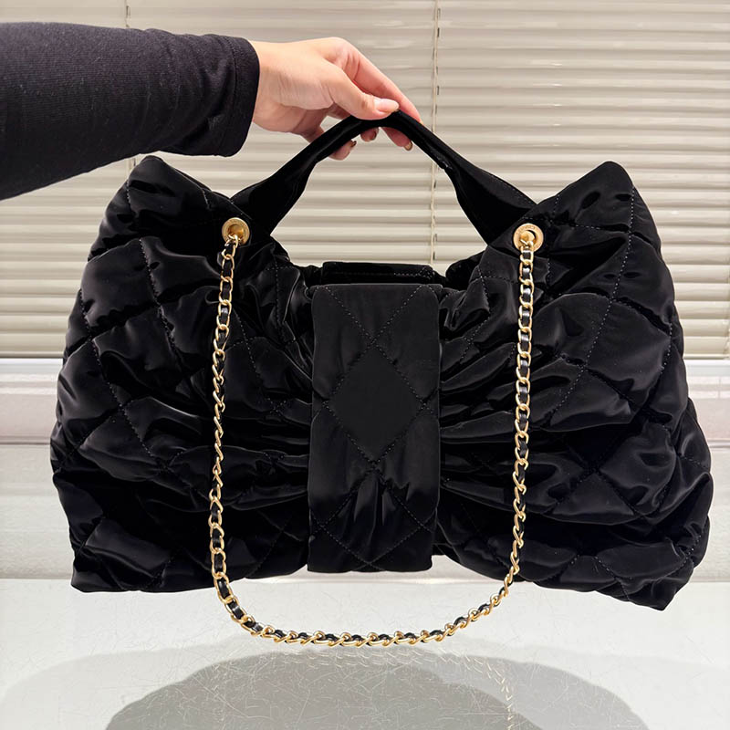 25K Ladies Designer Velvet-Effect Nylon Bow Bag with Handle Three Sizes Handbag Pleated Diamond Lattice Gold Hardware Matelasse Chain Crossbody Wallet 26/38/51cm