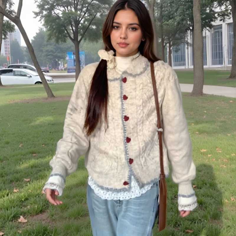 Sweet Peter Pan Collar Knitted Cardigan Autumn Winter Loose Retro Sweater Jackets New Heartshaped Button Lapel Casual KnitwearT251101