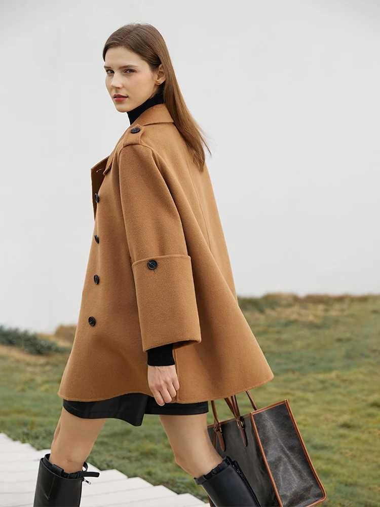 AMII Minimalist Casual Women Woolen Coat 2025 Winter England Style Loose Double Breasted Office Lady Solid Blends Coats 12344021T251101