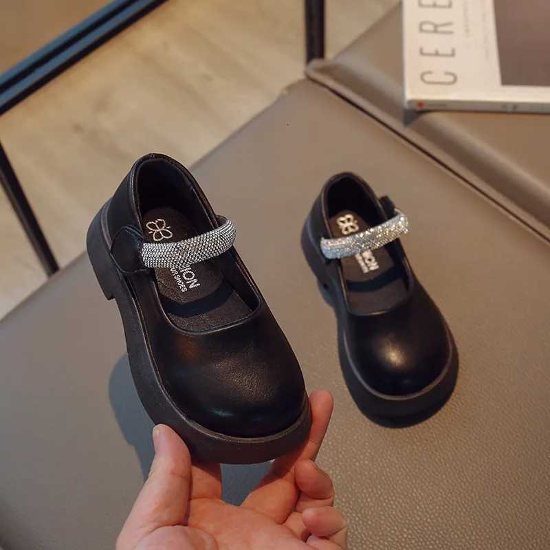 Girls Princess Shoes Autumn New Childrens Soft Sole Fashion Rhinestone Leather Shoes School Party Wedding Kids Shoes J122T251101
