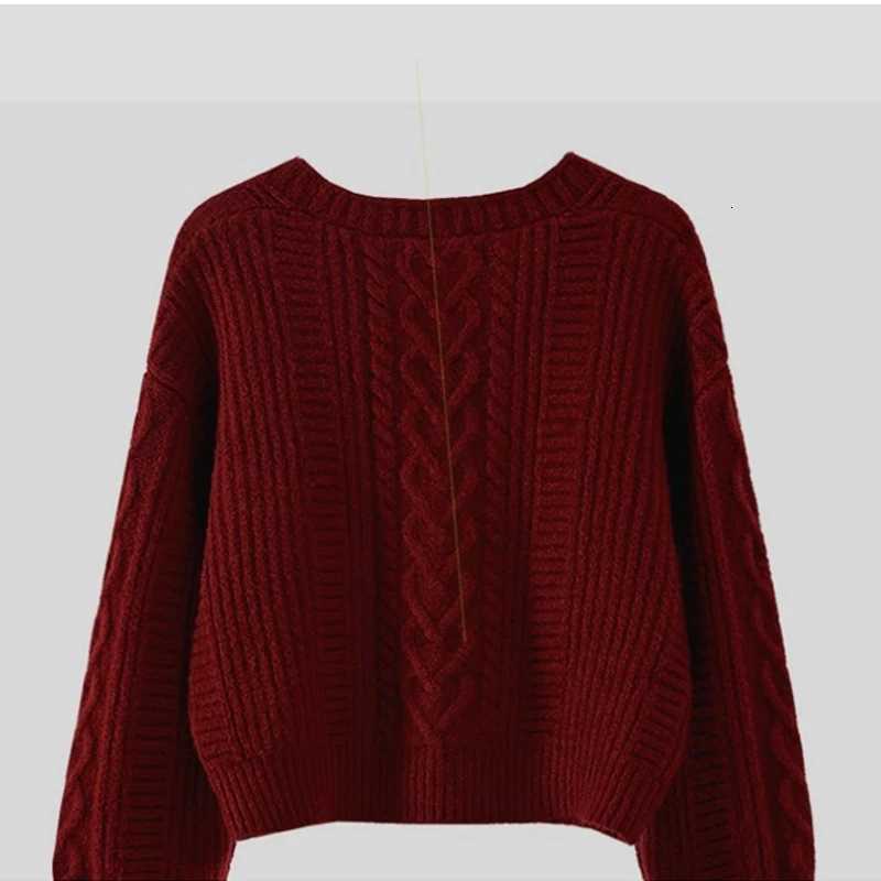 Korean Style Retro Loose Knitted Jackets New V Neck Twist Short Cardigan Sweater Elegant Office Coat Autumn Womens KnitwearT251101