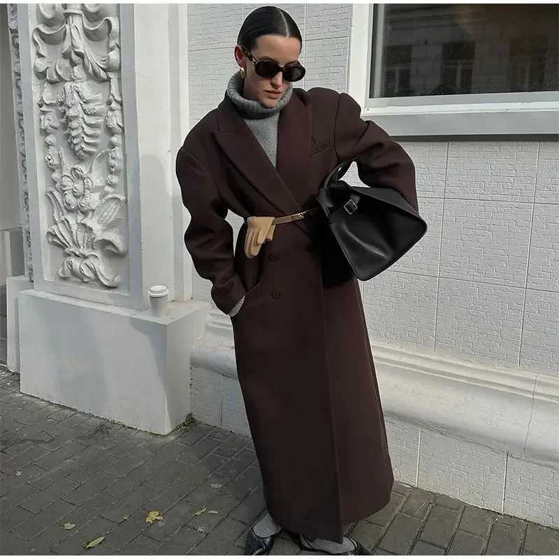 New Women Lapel Woolen Overcoats Elegant Woolen Doublebreasted with Pockets Long Sleeves Casual Coats Lady Street OuterwearT251101
