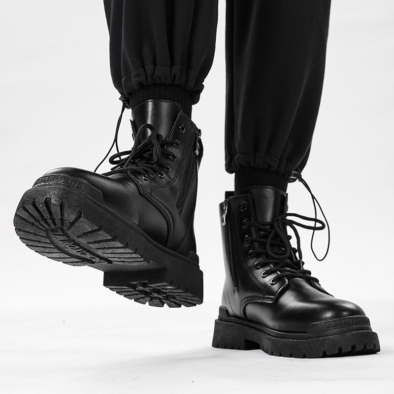 Martin boots mens spring new high cut thick soled motorcycle workwear boots black leather shoes mens trendy British style boots 240615