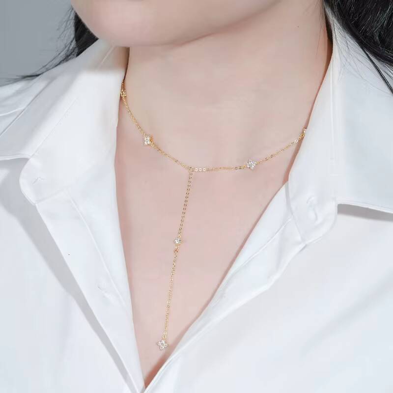 Stylish 925 Silver 2mm 3mm Round Moissanite Fourleaf Clover Fashion Necklace for Women Trendy Clavicle Chain Daily Commute