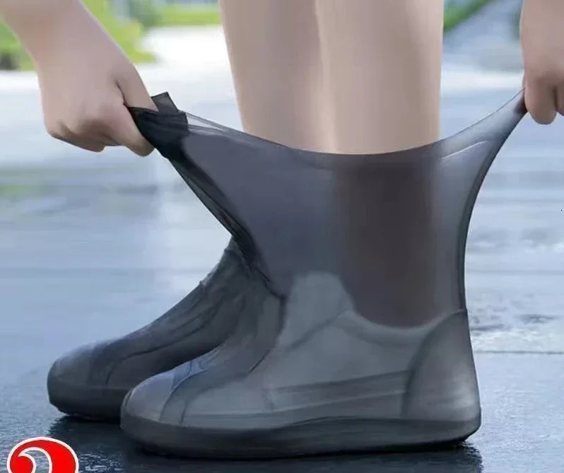 220pcs Latex WaterProof Shoe Covers Unisex Shoes Protectors Reusable NonSlip Rain Boot Overshoes Walking Shoes Accessories 251028