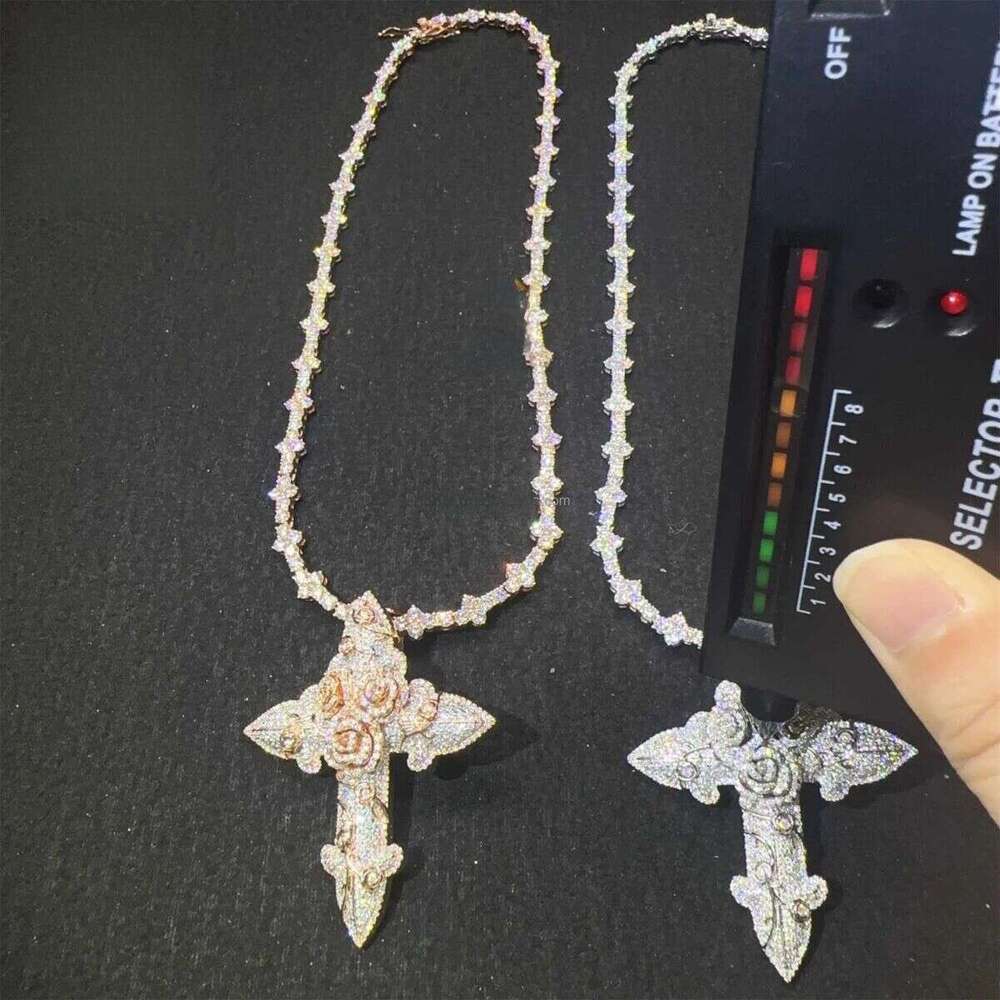 In Stock Fashion Man Jewelry Gold Color Hip Hop S VVS1 Moissanite Dia Rose wer Cross Pendant Necklace Set