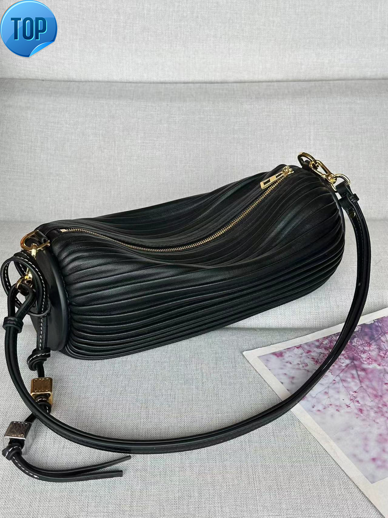 10a Mirrored Quality Women Pleated Nappa Bracelet Pouch Shoulder Bag Designer Tote Bags Handmade Real Leather Handbag Classic Fashion Totes with Box Dust Bag