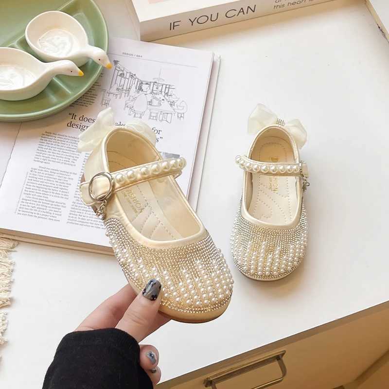 Kids Princess Shoes for Girls 2025 Autumn Toddler Walking Shoes with Shiny Beaded Soft Sole Elegant Girls Party Wedding FlatsT251101