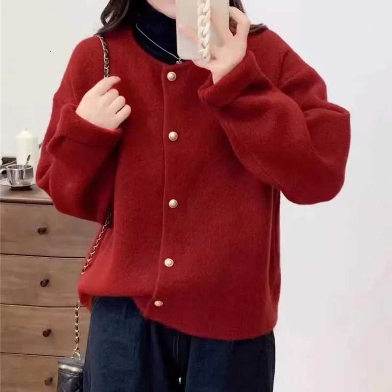 Round Neck Knitted Cardigan Sweater Jacket Women Korean Autumn and Winter New Loose Casual Single Breasted Solid Color ShirtT251101