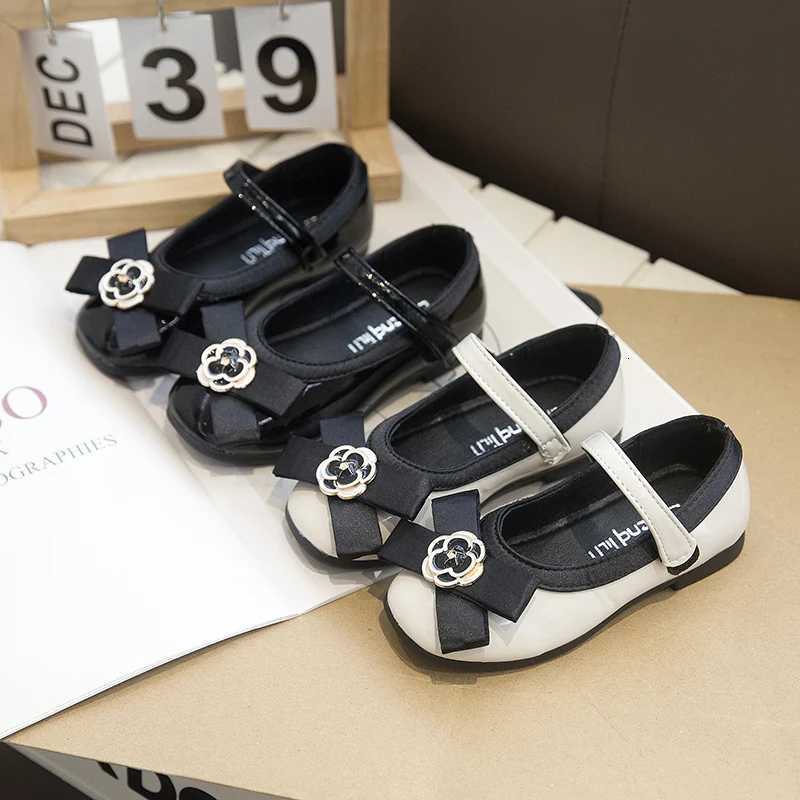 2024 Autumn New Children Leather Shoes for Girls Fashion Princess Style Soft Bottom Chic Bowtie for Wedding Party Versatile ShoeT251101