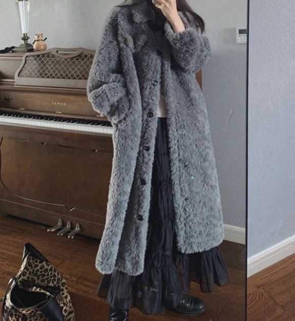 Winter 2025 Loose Fleece Fluffy Long Woolen Coat with A Fashionable LookT251101