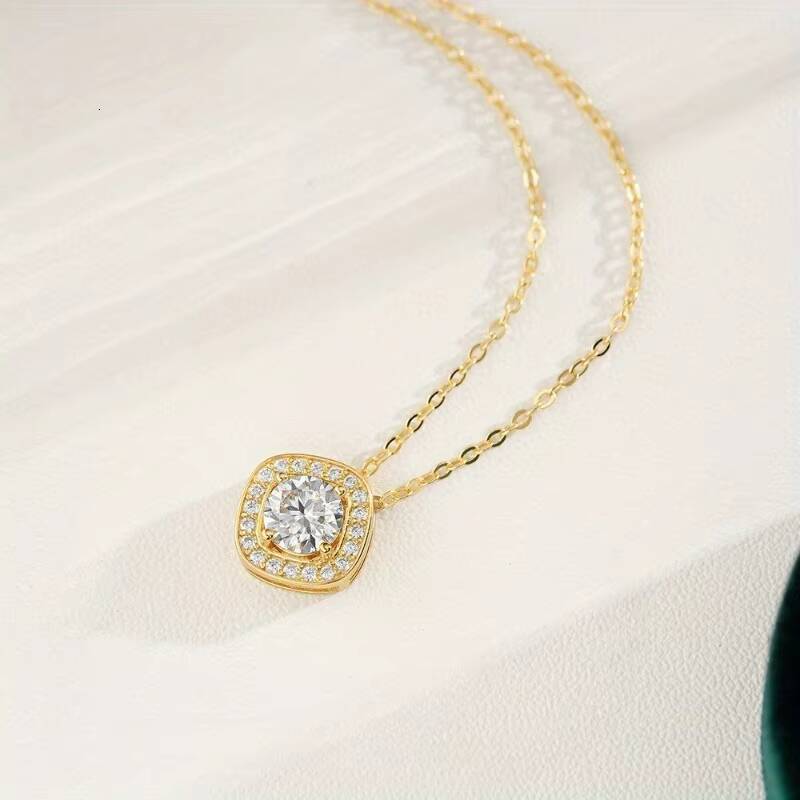 Womens Trendy Fine Moissanite Pendant Necklace 925 Sterling Silver for Factory Wholesale Weddings