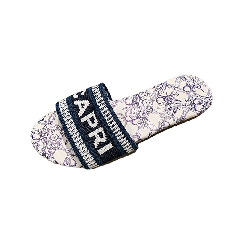 Designer slippers free shipping 2025 new women's fashionable casual embroidered letter beach sandals daily wear outdoor