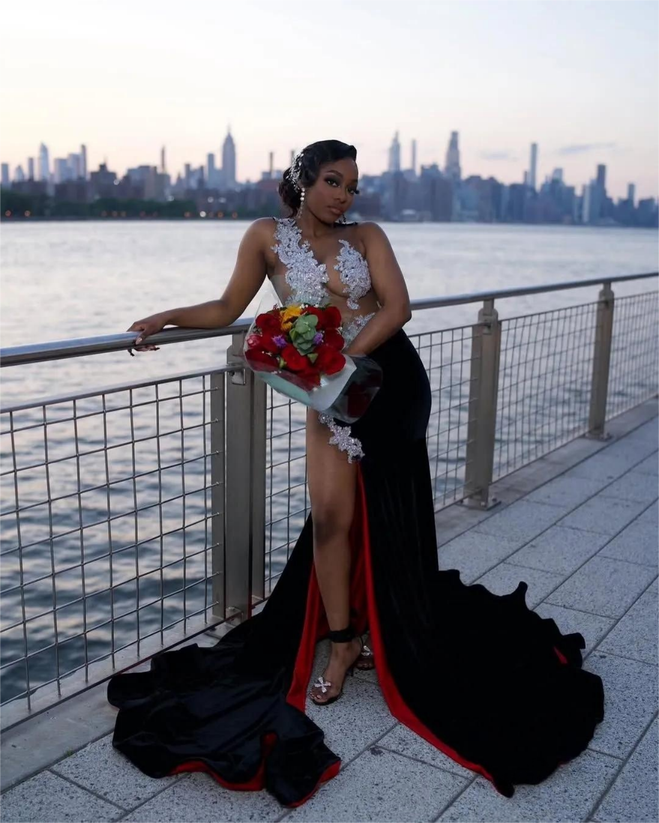 Black Mermaid Prom Dresses 2025 Lace Sheer Neck Velvet High Split Evening Formal Party Second Birthday Engagement Gowns Plus Size Dress For Special