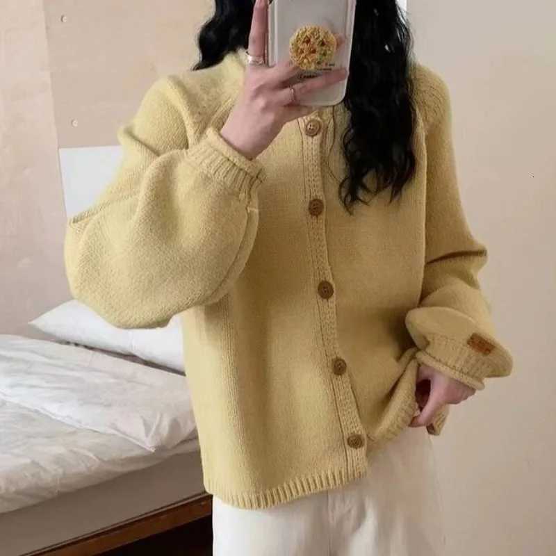 Korean Fashion O Neck Long Sleeve Cardigan Sweater Women Loose Knitted Jackets Casual Simple Retro Buttons Autumn Winter CoatsT251101