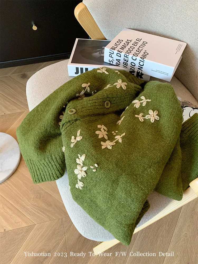 American Vintage Cozy Cardigan Bohemian Flower Embroidery Autumn Winter Prairie Chic Sweater Green Cashmere Top 2000s AestheticT251101