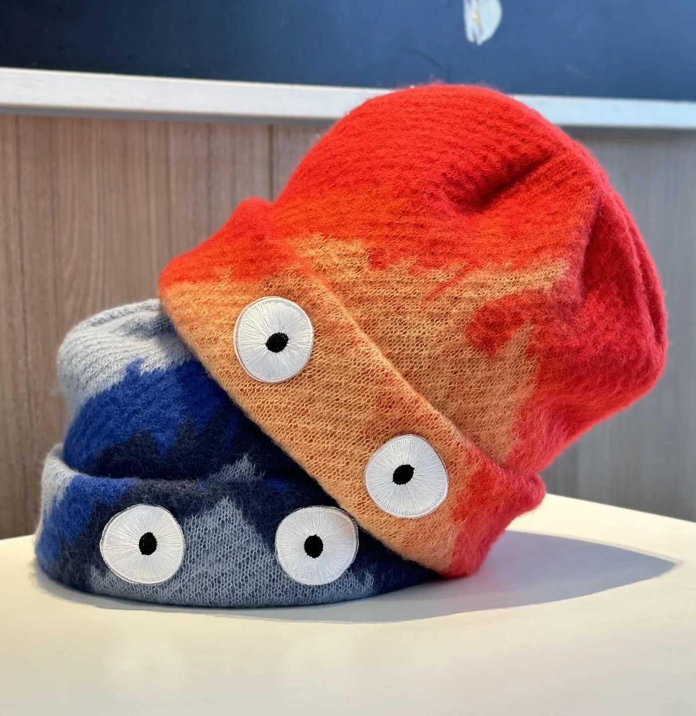 Cartoon Flame Skullies Beanie Woman Man Autumn Winter Fashion Accessories Skullcap Couple Lover Hats Street Versatile Hat GiftXJ251101