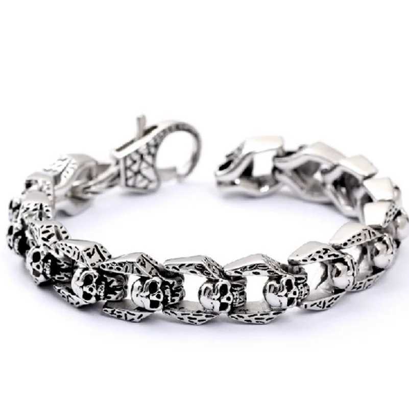 Fashionable punk skull titanium steel mens bracelet retro rock motorcycle bracelet jewelry Y250329