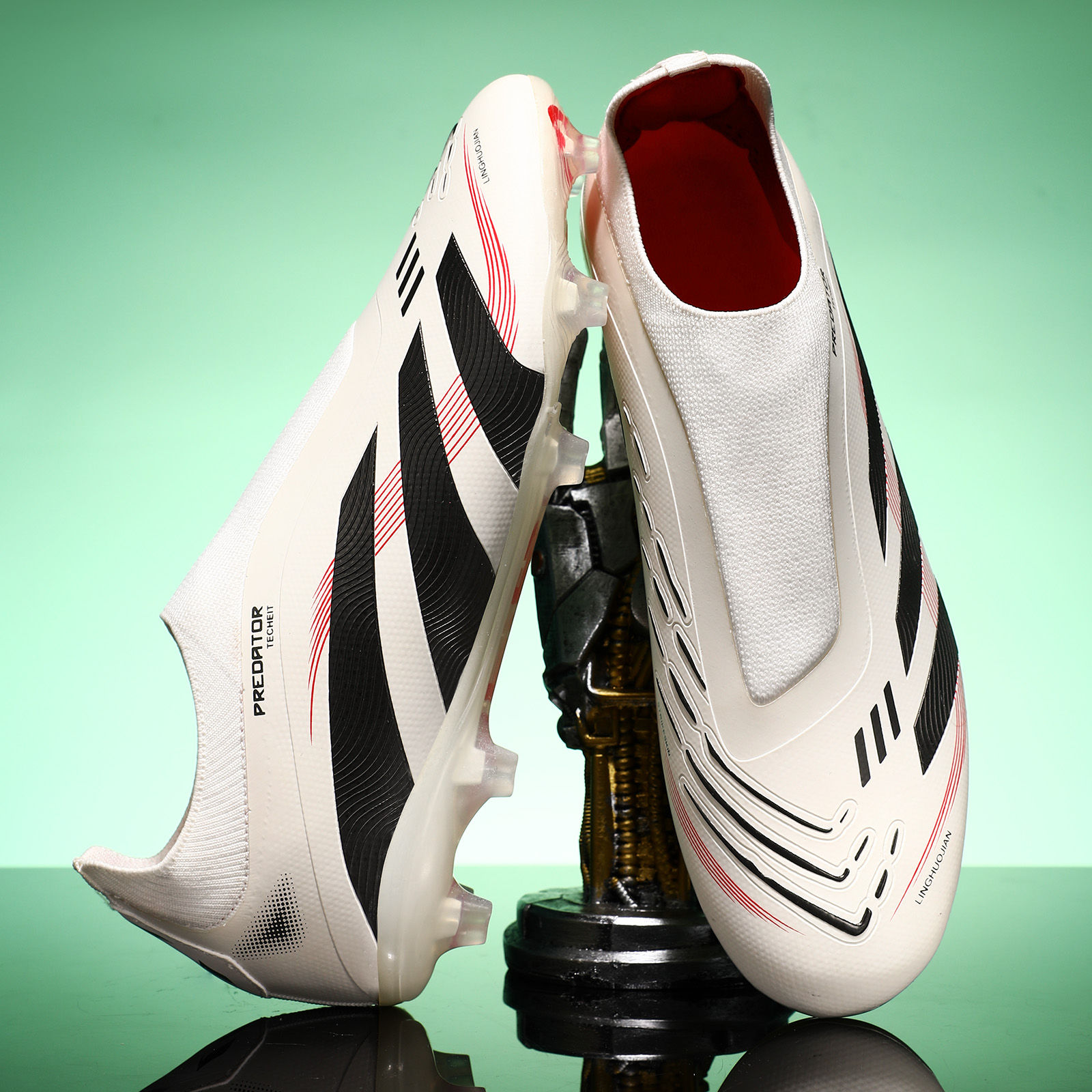 Versatile Soccer Cleat Set Designed Specifically For Young Athletes