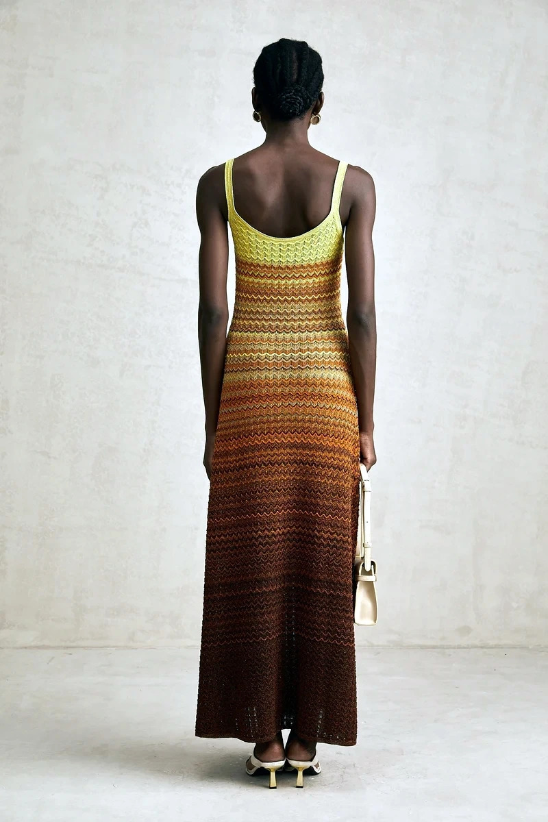 and fashionable knitted sleeveless dress suitable for top tassel bottoms elegant casual bohemian chic womens clothing 250322Z