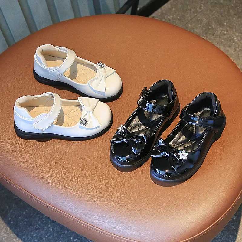 Glossy Kids Leather Shoes Simple Shallow Performance Shoes Black Bow with Crystal Flower Child Moccasin Shoes for Girls CasualT251101