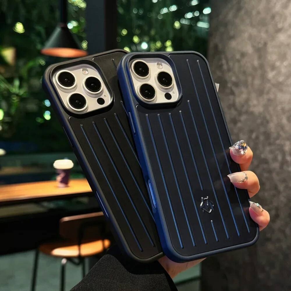 3D Corrugated Stripe Stylish Business Luggage Phone Case for IPhone17 Pro Max 16 15 14 13 Hard Shockproof Bumper Luxury Funda