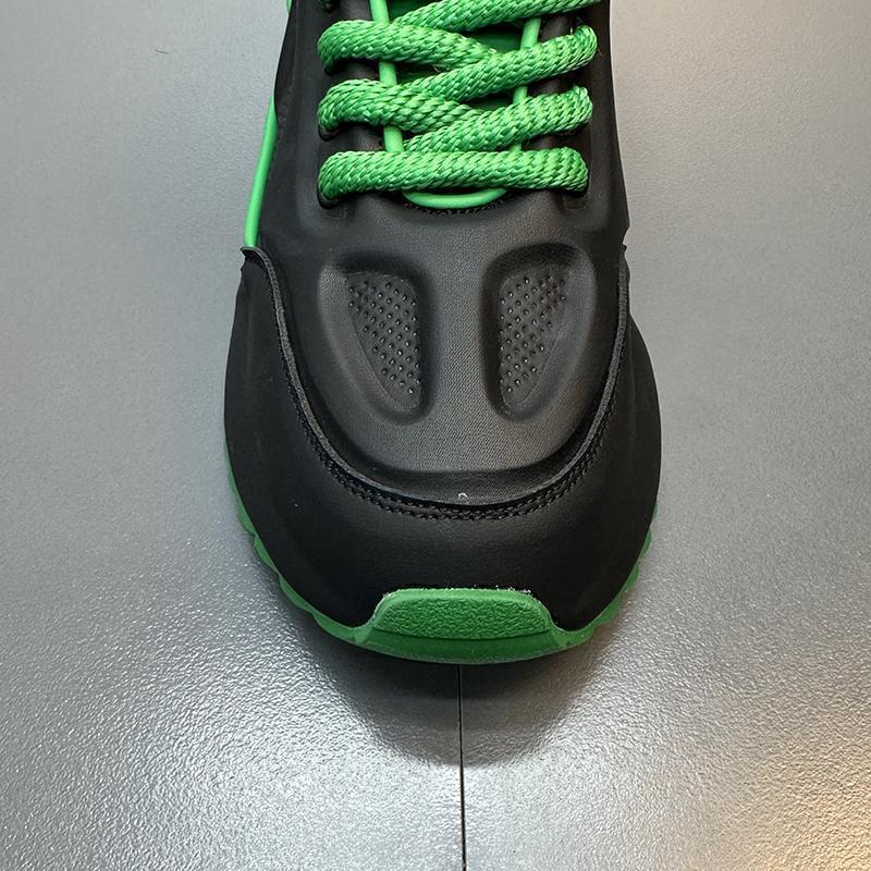 2025 Trendy Mens Height Increasing Shoes Soft Sole Student Sneakers Versatile Casual Running Shoes Hot item free shipping size 39-44