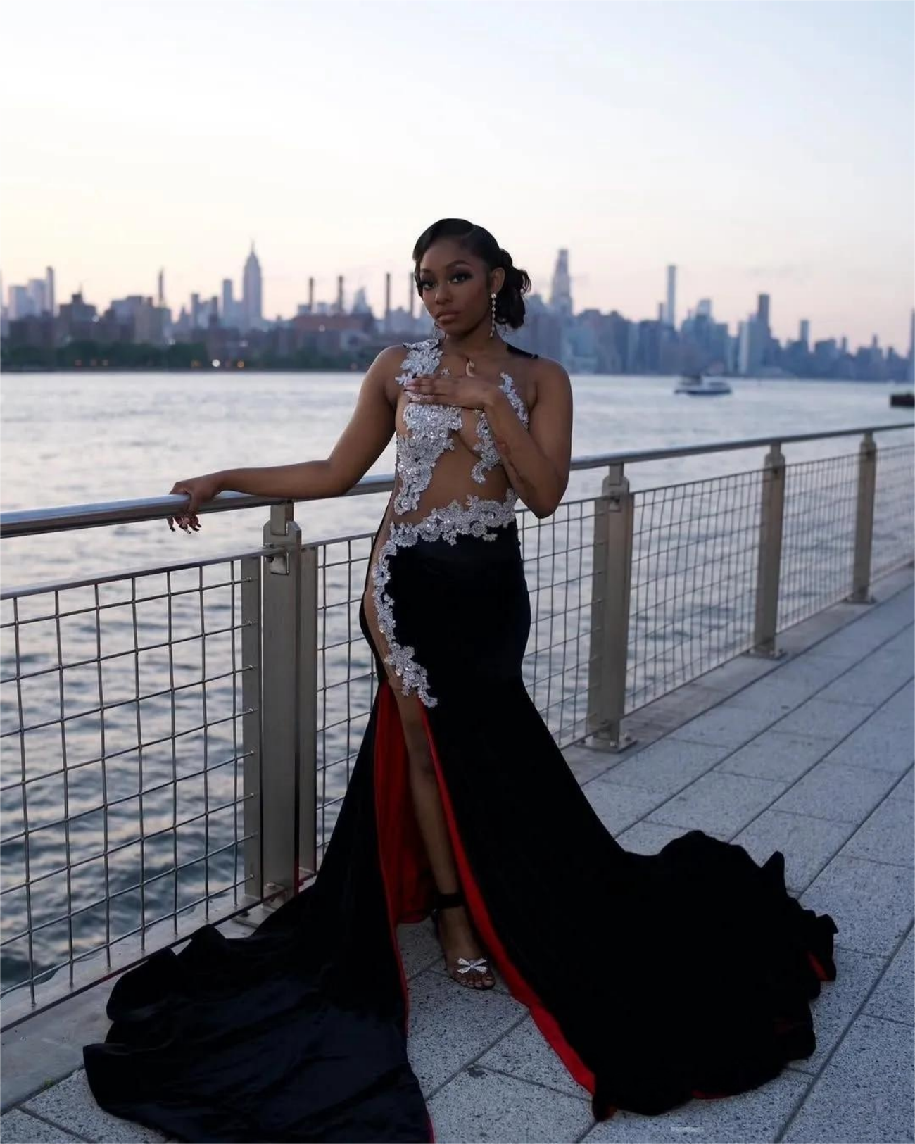 Black Mermaid Prom Dresses 2025 Lace Sheer Neck Velvet High Split Evening Formal Party Second Birthday Engagement Gowns Plus Size Dress For Special