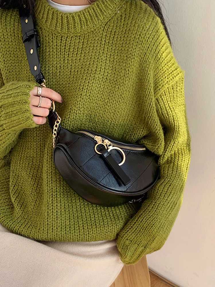 Designer bag 2025 Wens Black Waist Bag with Chain Fi Casual Daily Cmuting Crossbody Bag Versatile Small Bag for All Seass Y251101