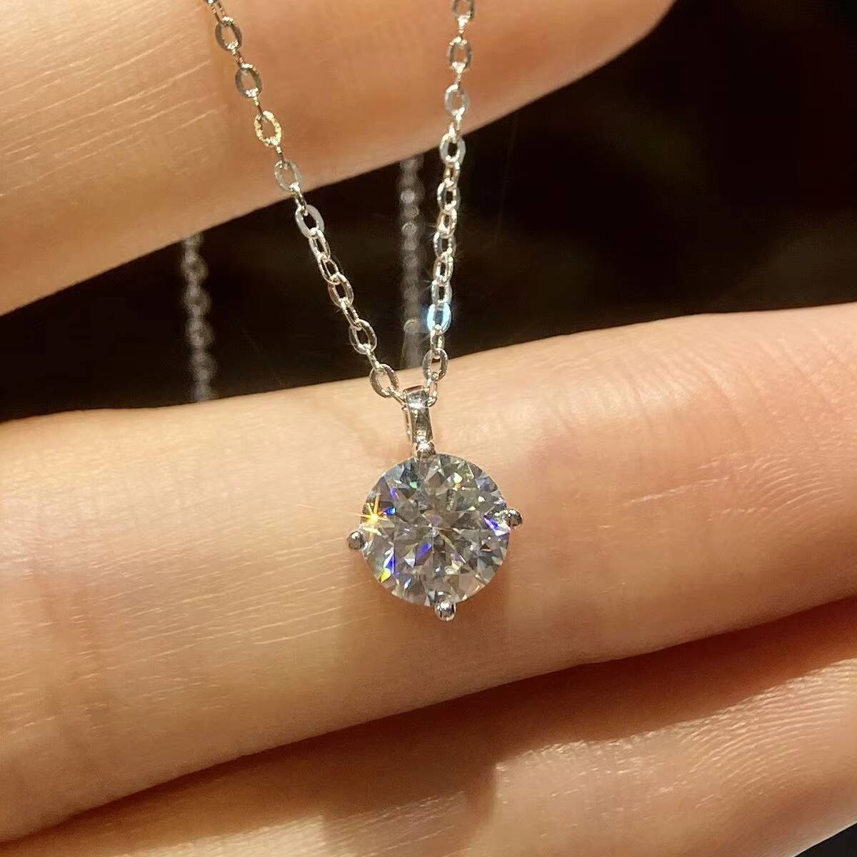 Low Price Real 925 Silver 18K White Gold Plate Gra Certificate 1CT Stone Moissanite Pendant Necklace Wedding Jewelry for Women