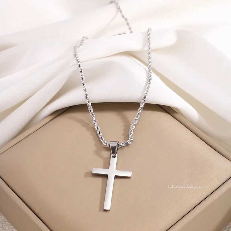 Fashion Cross Stainless Steel Necklace for Women Men Gold Color Pendant Stainless Steel Jewelry Collares Gifts Sweater NecklaceC250407