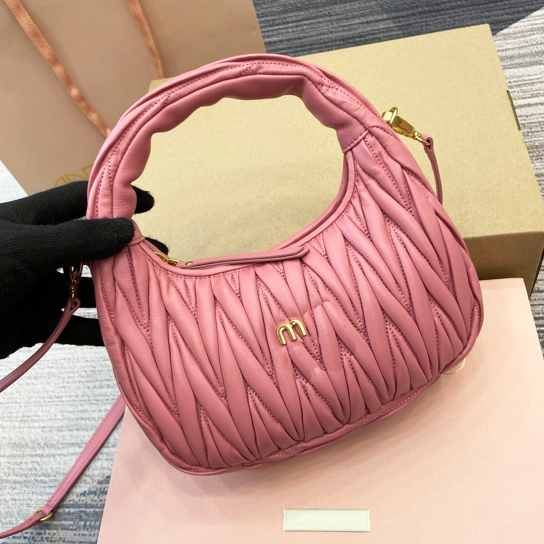 10A pink designer bag sheepskin tote Wander Matelasse armpit bag Luxury handbag hobo Underarm bag Womens leather crossbody Shoulder bag fashion Clutch travel bag