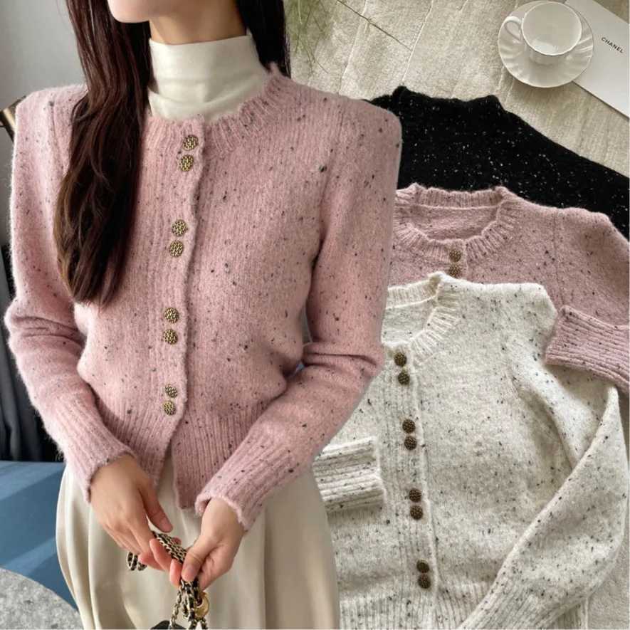 Autumn Winter Women Cardigan Sweater New Korean Fashion Knitted Shirt Single breasted Long Sleeve Casual TopsT251101