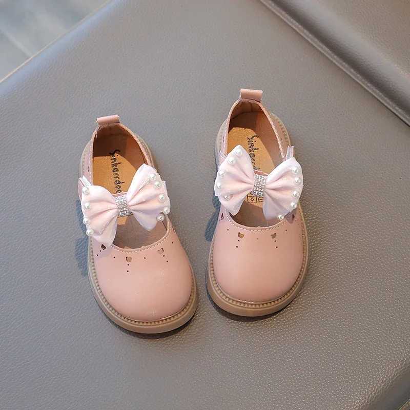 Little Girls Party Dress Shoes for Wedding Princess Sweet Kids Mary Janes Flats Cutouts with Bowknot Rhinestone Leather ShoesT251101