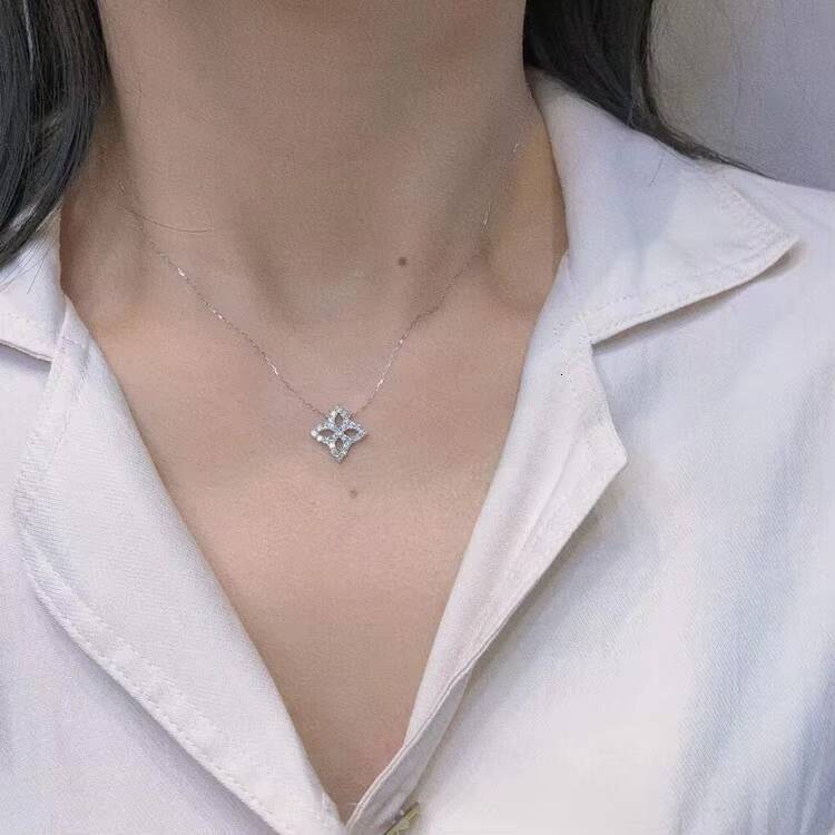 Custom Romantic Shooting Star Fourleaf Clover 14K White Solid Gold Moissanite Pendant With Chain Necklace Jewelry