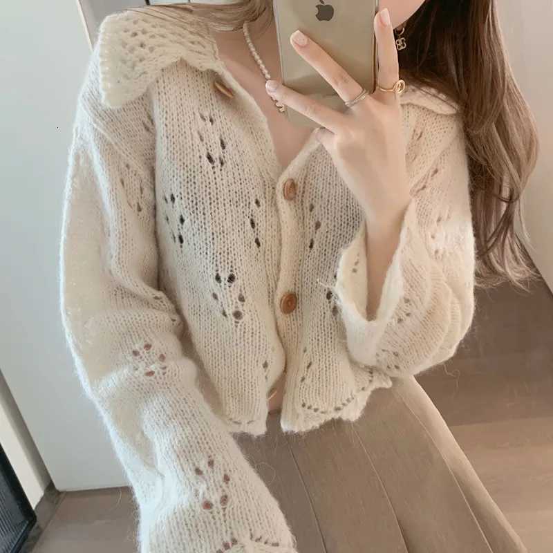 New Autumn and Winter Lapel Womens Longsleeved Cardigan Sweater Fashionable and Elegant Singlebreasted Solid Color BlouseT251101