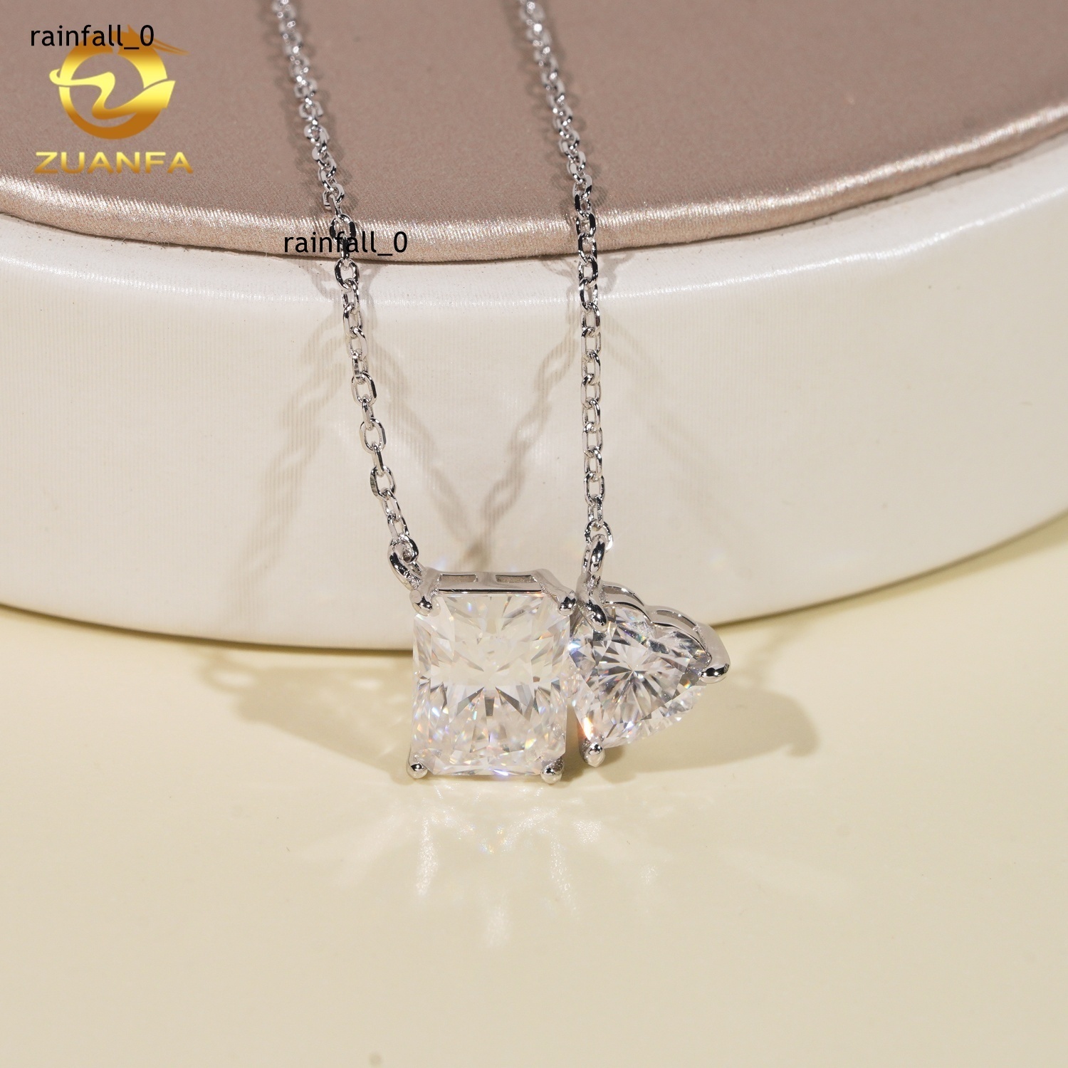 Wholesale Factory Price Two Moissanite Diamond 925 Silver Heart Pendant VVS Moissanite Charm Fashion Jewelry Necklace