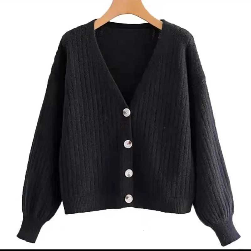 Fashion Retro Vneck Womens Longsleeved Cardigan Sweater Autumn and Winter New Casual Knitwear Singlebreasted BlouseT251101