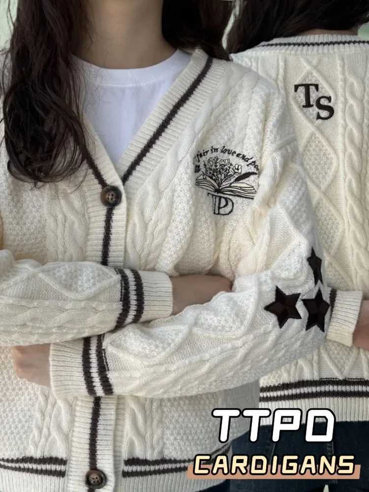 Oversized Vintage Star Embroidery Long Sleeve Single Breasted Women Cardigans Autumn Beige Folk Knitted ttpd Cardigan WomenT251101