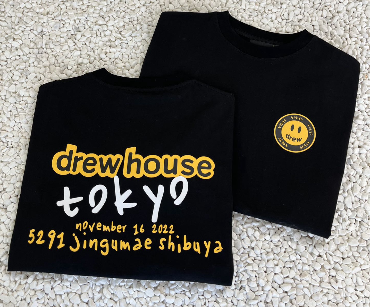 DREW HOUSE Smiling Face Limited to Tokyo Japan Tshirt Mens Clothing Black T-shirts Drew