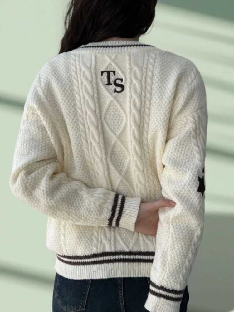 Oversized Vintage Star Embroidery Long Sleeve Single Breasted Women Cardigans Autumn Beige Folk Knitted ttpd Cardigan WomenT251101