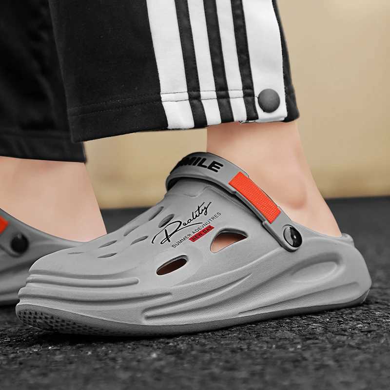 Mens garden sandals summer slippers mens casual shoes Fi luxury sandals comfortable home soft slippers 40-45XJ250401