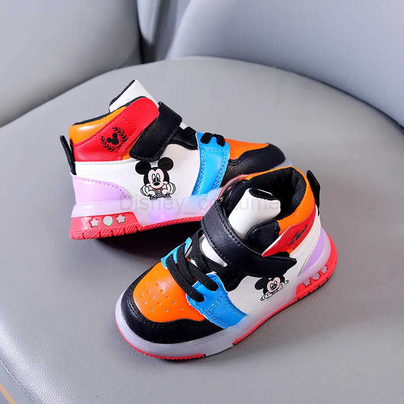 Disney Girls Causla Shoes PU Leather Mickey Mouse LED Luminescent Childrens Sneaker 16 Year Old Boys Sports Casual Shoes H251101