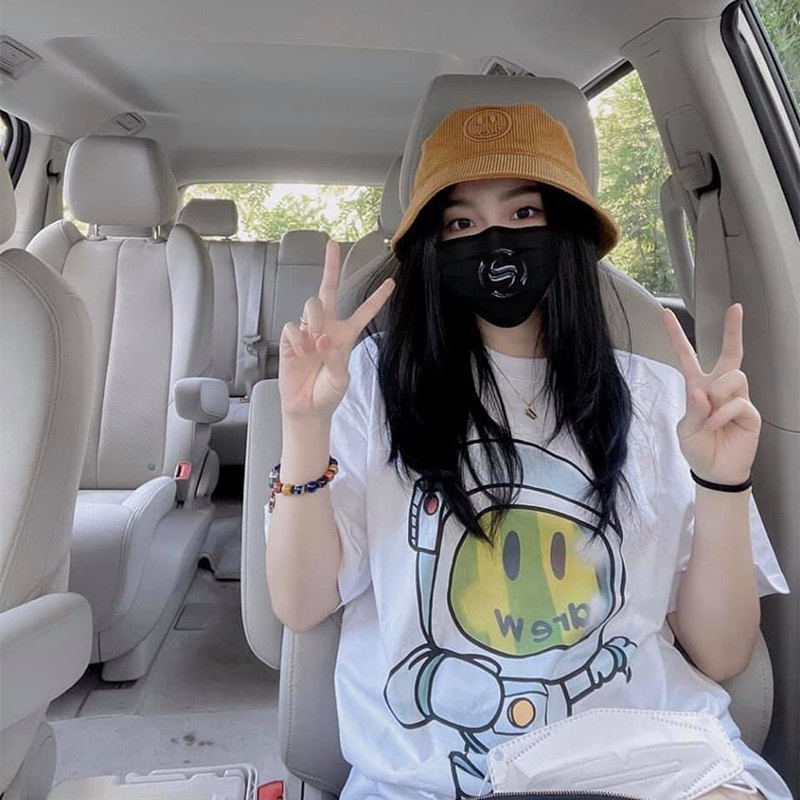 DREW HOUSE Smiling Face Astronaut Tshirt Mens Clothing White T-shirts Drew