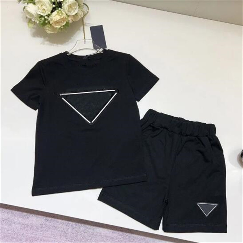 Designer kids Clothing Sets Baby Boy Girl T Shirt and Shorts 2 Pcs Suits Fashion Summer Children Tracksuit Outfits