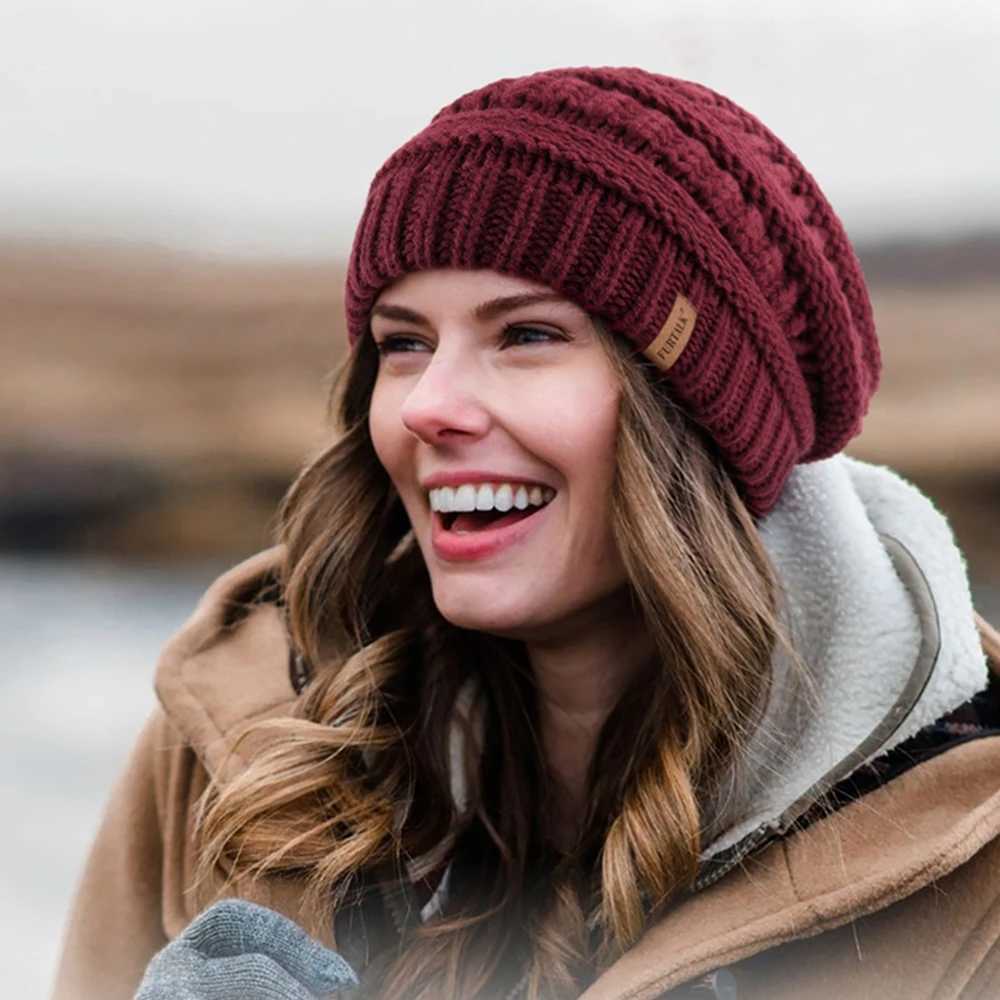 FURTALK Winter Beanie Hat for Women Satin Lined Cable Knit Chunky Slouchy Beanies Skull Warm CapXJ251101