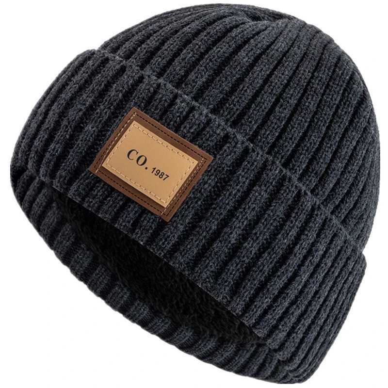 Winter Unisex Warm Winter Hat Plush Fur Lining Warm Cap 1987 Letter Beanie Hat for Men Women Outdoor Ski Sports Knitted HatXJ251101