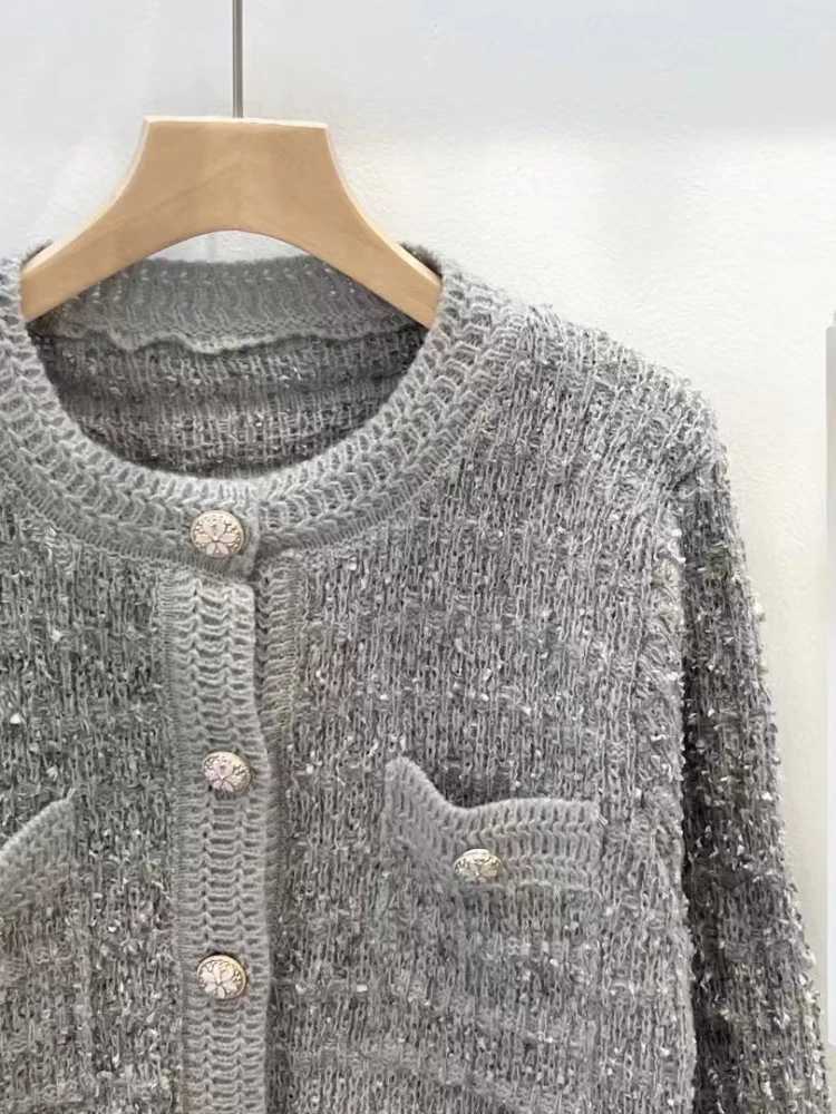 2025 Autumn Winter Casual Short Cardigan Women Knitted Coats Fashion Female Long Sleeve Knit Sweater Pocket Crop Tops CardigansT251101