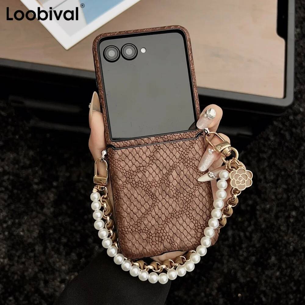 Luxury Snake Texture PU Leather For Samsung Galaxy Z Flip7 Flip 7 6 5 4 Zflip6 Case Pearl Flower Bracelet Strap Back Cover